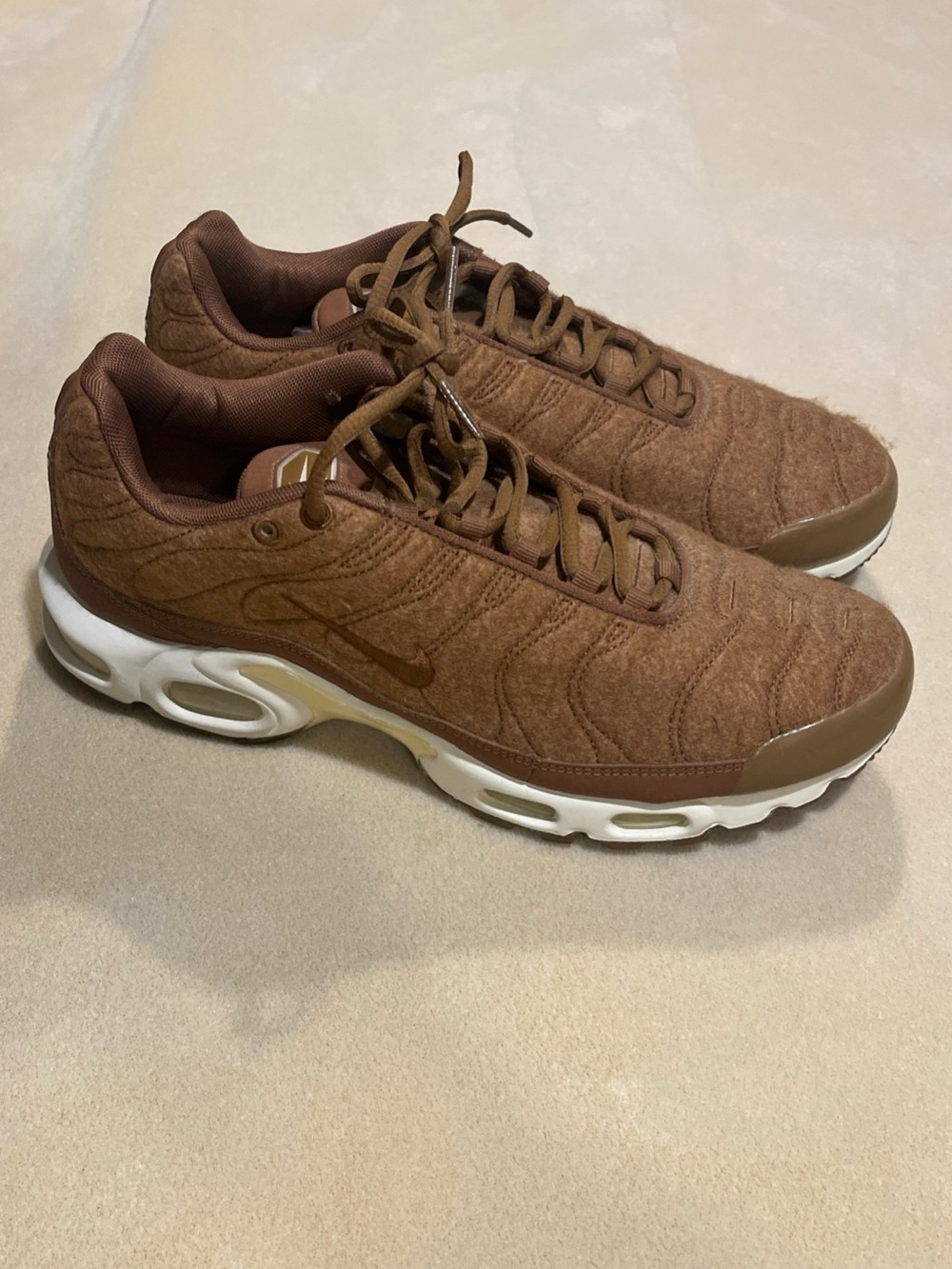 Nike Air Max Plus Quilted Brown Ale Men’s Size 9.5 - Preowned - 806262-200